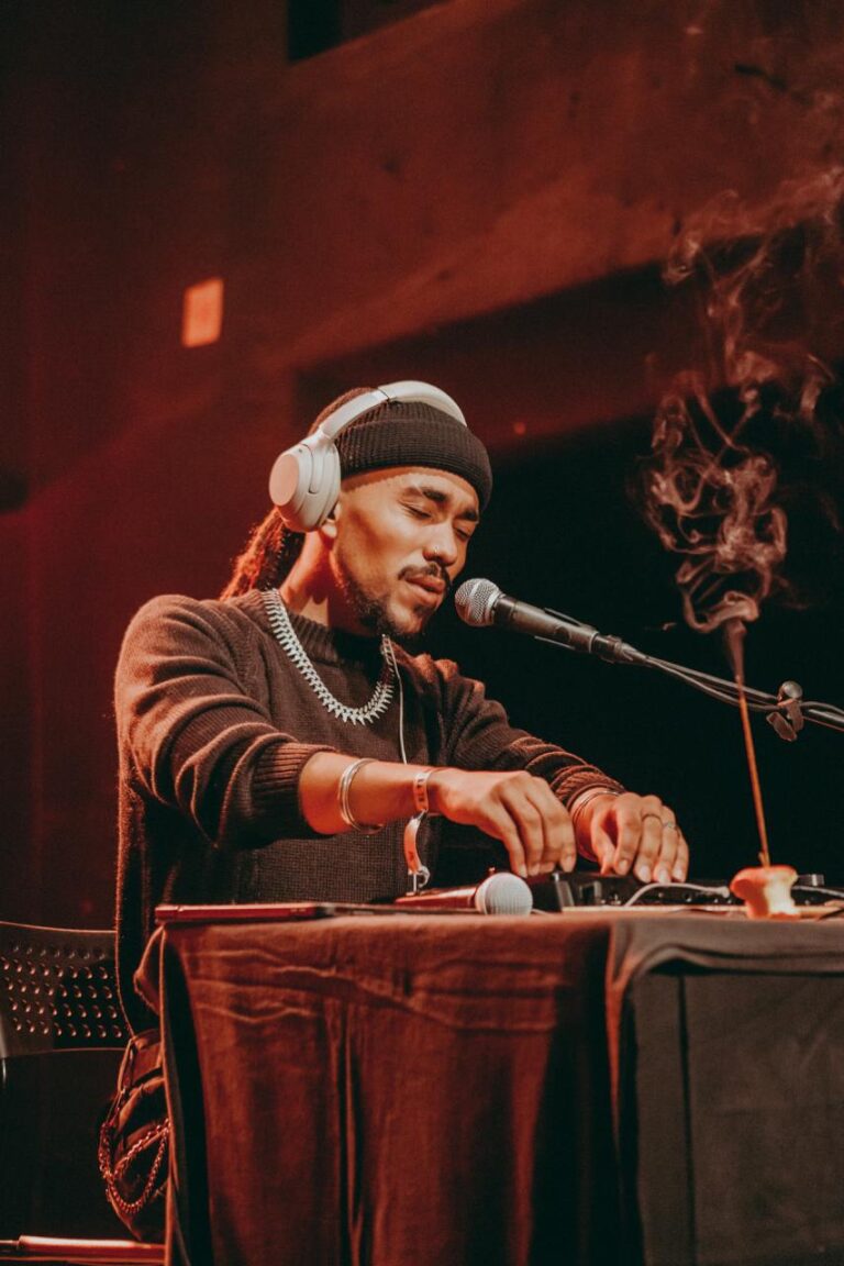 22b1a5f5-010d-4b99-95a7-580628cf0045