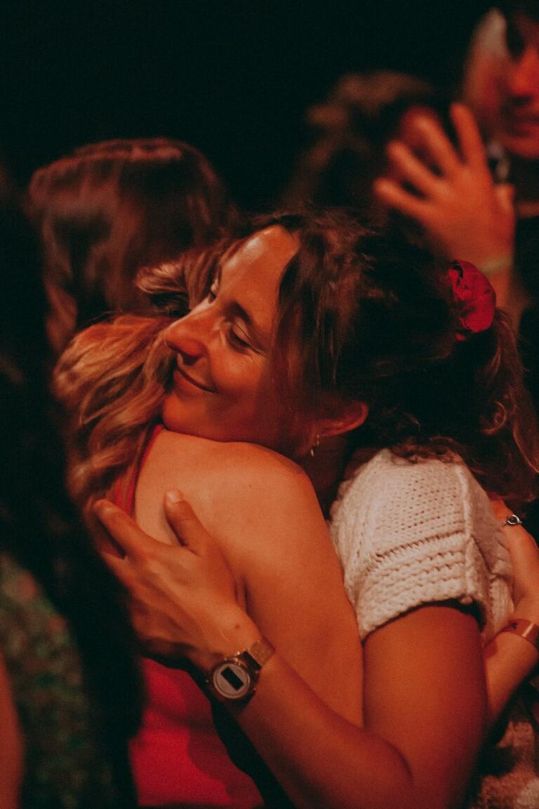 3faff670-f454-43d4-903a-a88f27a82035