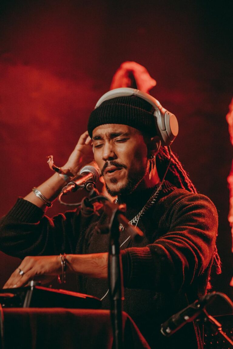 7b6d09c1-9cff-4c08-a97a-f0e01d68aaf6