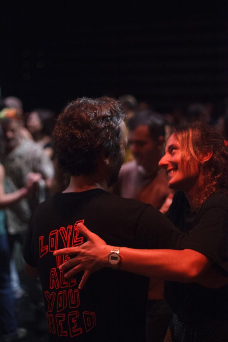 931ef5d1-f4ef-42ca-b679-d5e8866c020e