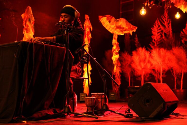 96cd5a4c-25e1-4481-a2f9-e31d9cf1d0cd