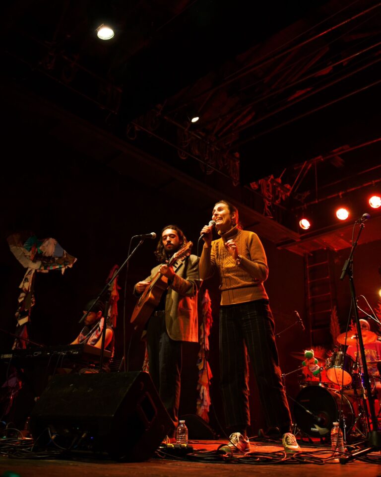 WhatsApp Image 2025-11-21 at 23.33.58 (2)