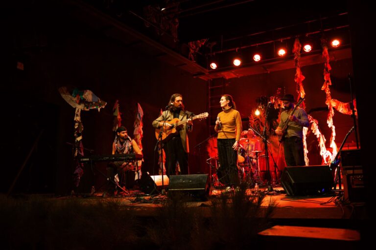 WhatsApp Image 2025-11-21 at 23.33.59 (4)