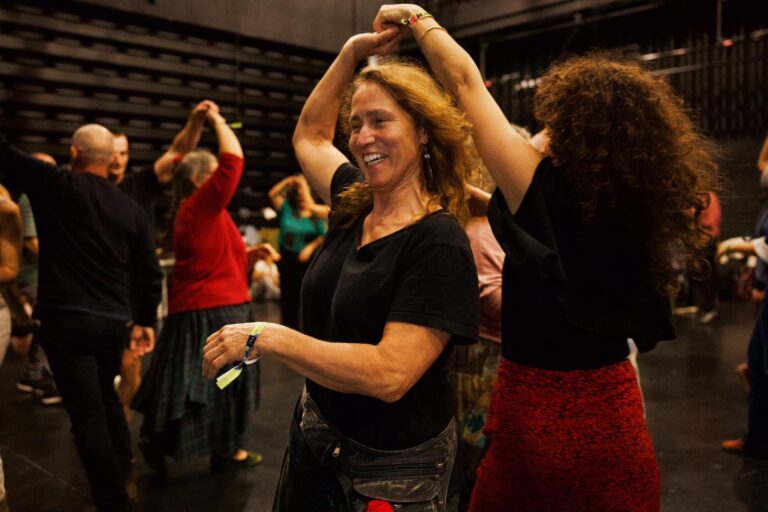 c4da838a-e526-45e3-af71-3da5d7e29f1a