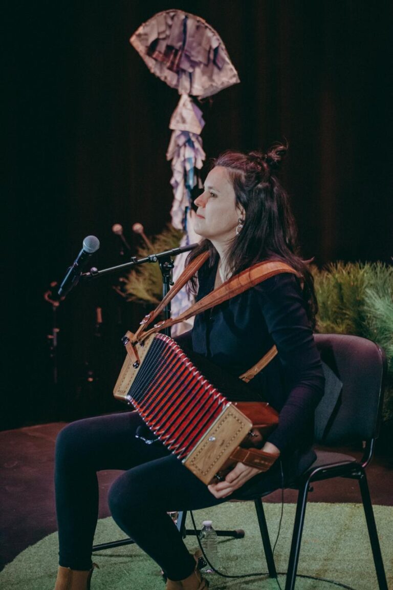 c9c52d09-e7d8-46f4-ab19-a0cc4b2a9b9e