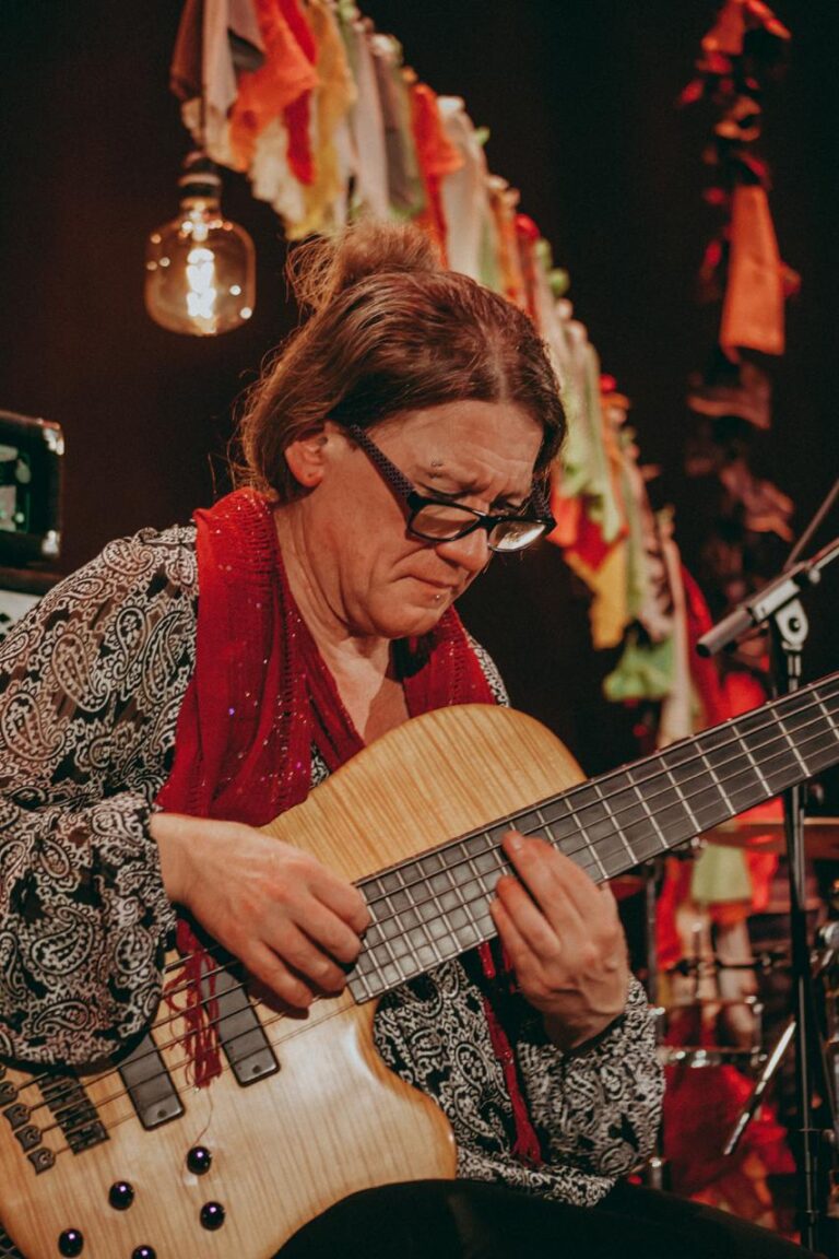 cad2a03c-0bb7-4907-90a2-15a4053268f4