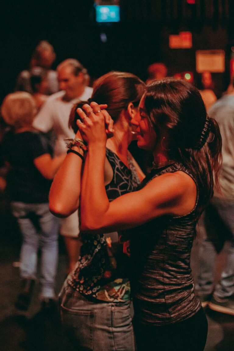 d19a5544-4477-4b2c-87a8-190aae81e563